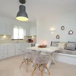 Bella Vista