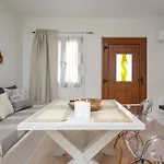 Bella Vista Hotel *