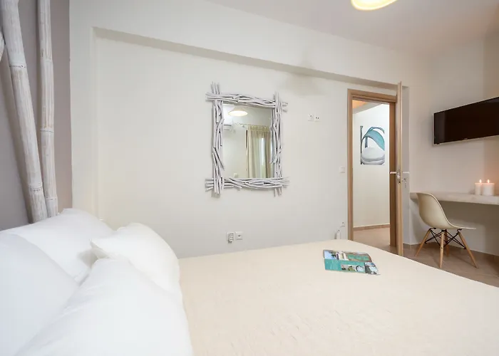 Bella Vista * Glinado Naxos