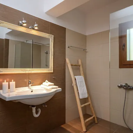 Bella Vista Ξενοδοχείο *